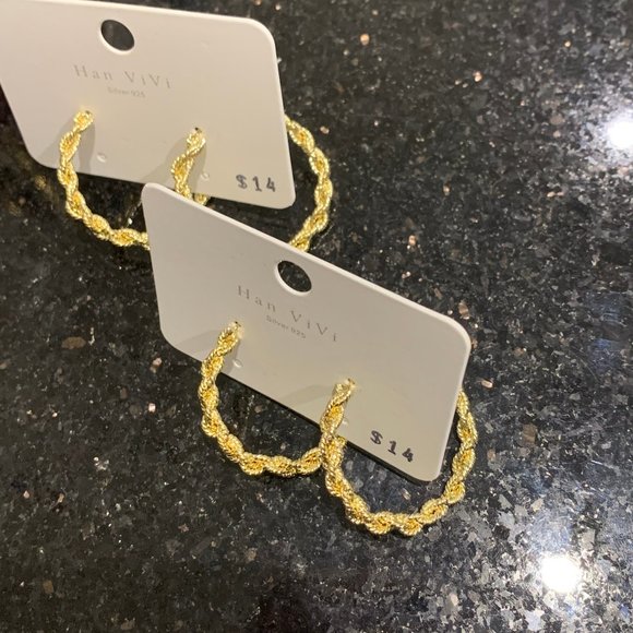 HOOP EARRING - Picture 4 of 4